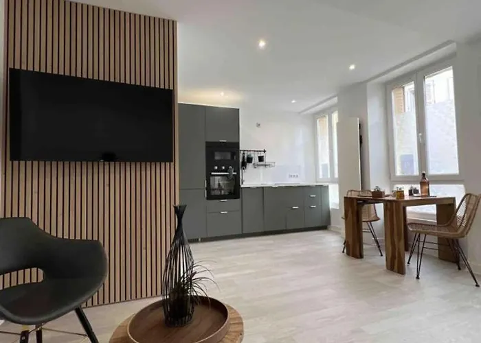 - Spacious And Well Equipped 3*